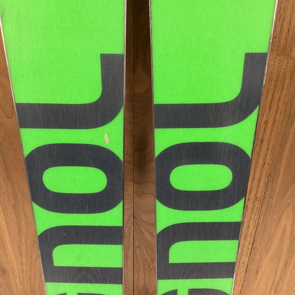 2022 Rossignol Black Ops Holyshred w/ Look NX12 Demo Bindings