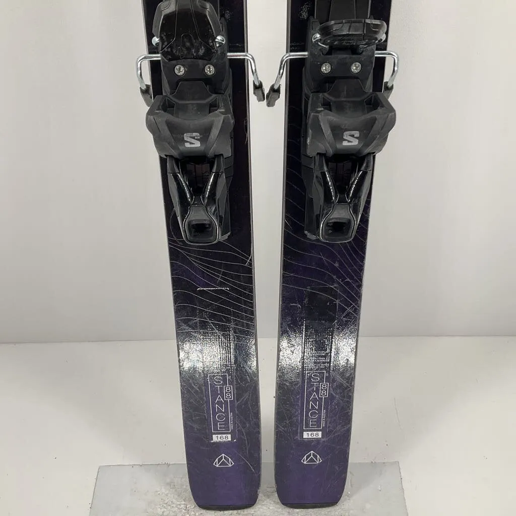 2023 Salomon Women's Stance 88 W/ Salomon Strive 11 Demo Bindings