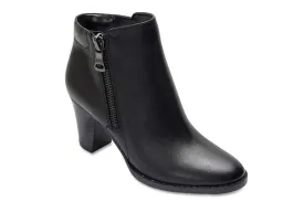 Balmoral Boot in Black Leather