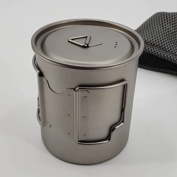 Cook Pots made with ultralight Titanium Apex Giant