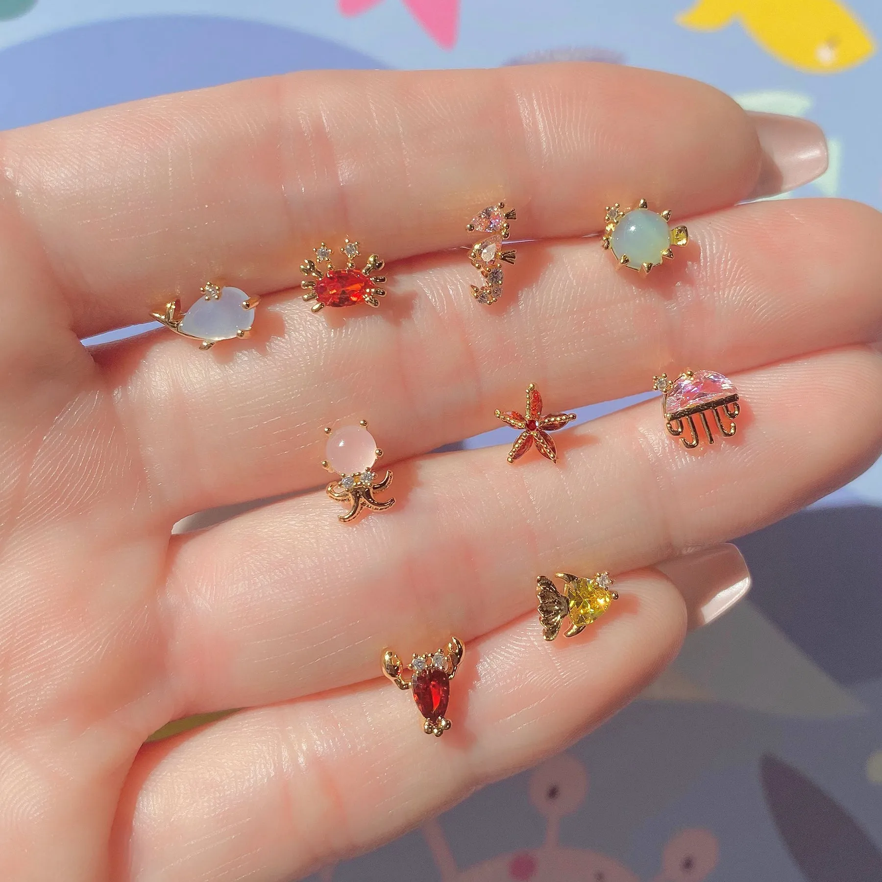 Cutie Crab Studs