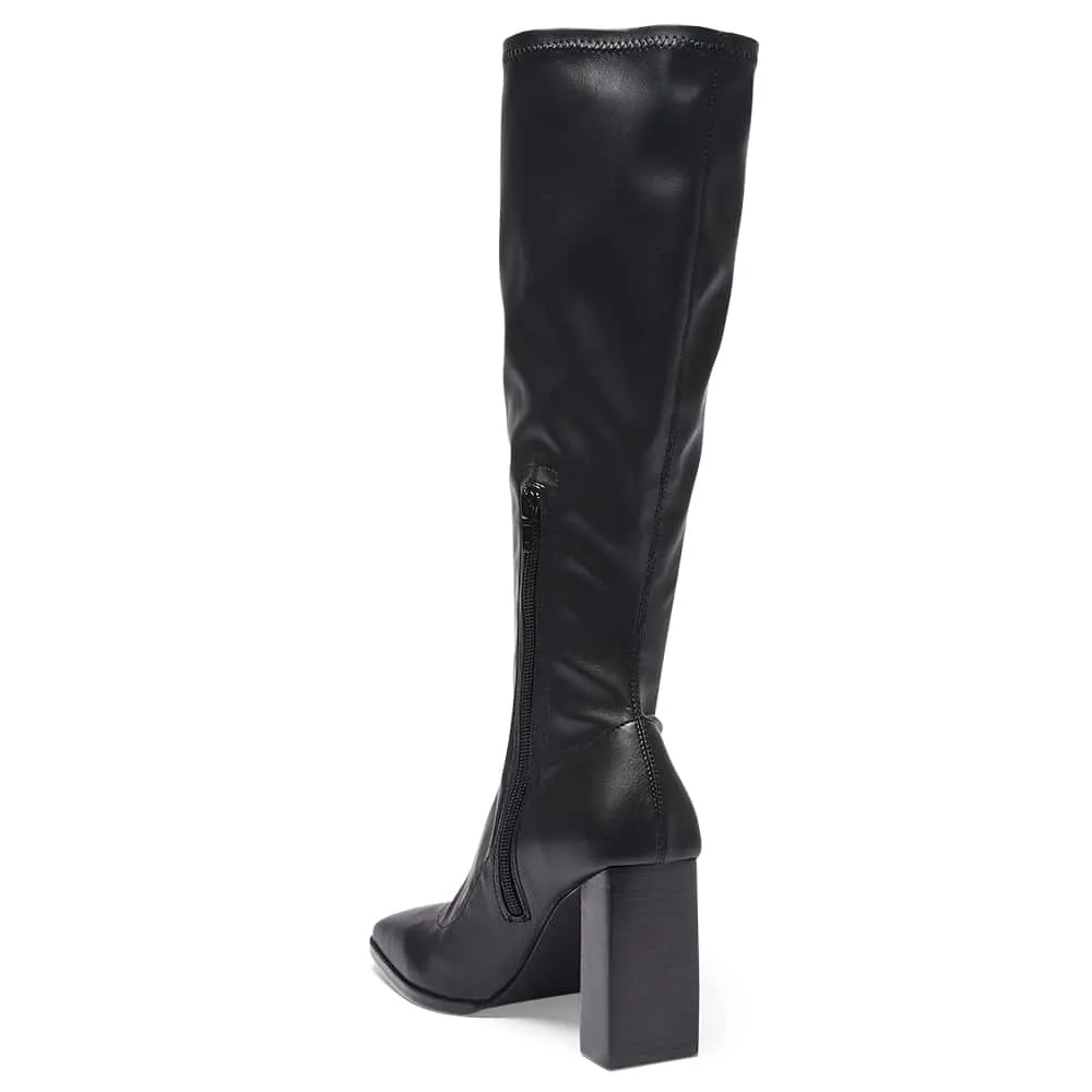 Damsel Boot in Black Smooth