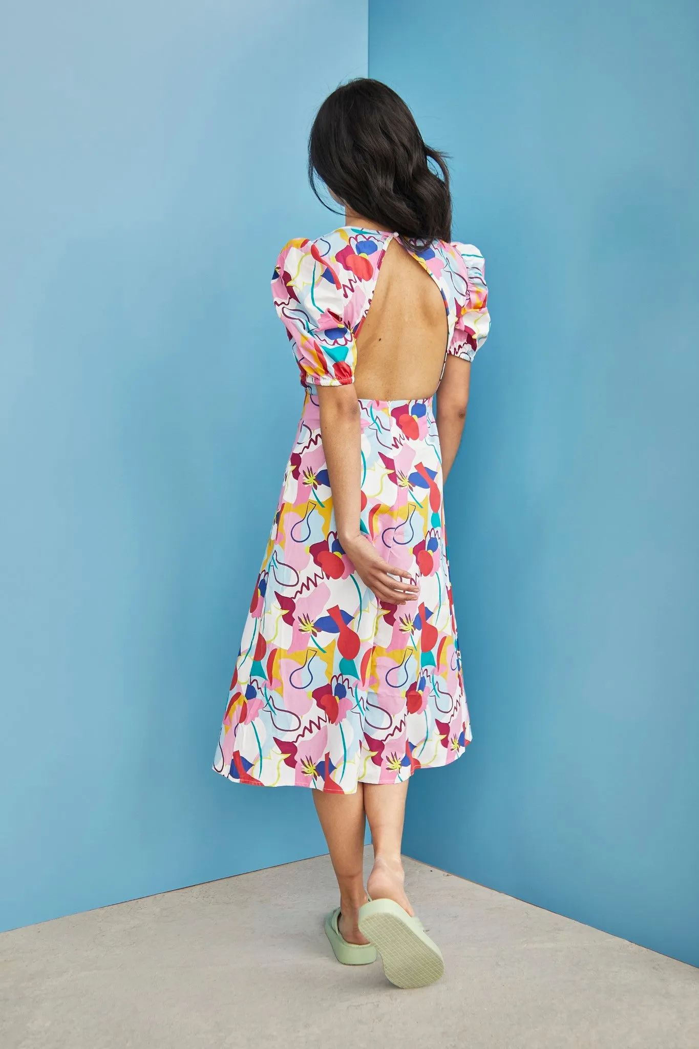 Glamorous Care Abstract Rainbow Print V- Neck Puff Shoulder Midi Dress