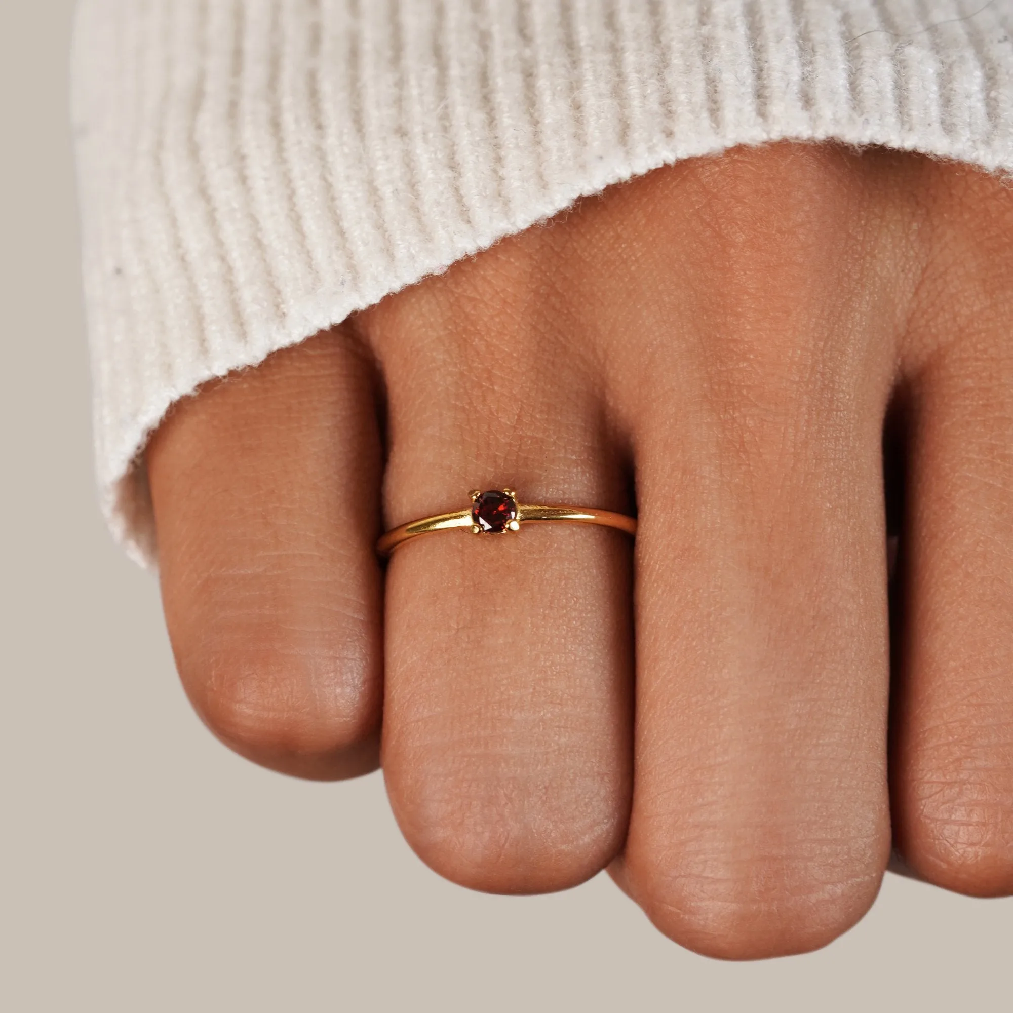 January Birthstone 18K Gold Ring