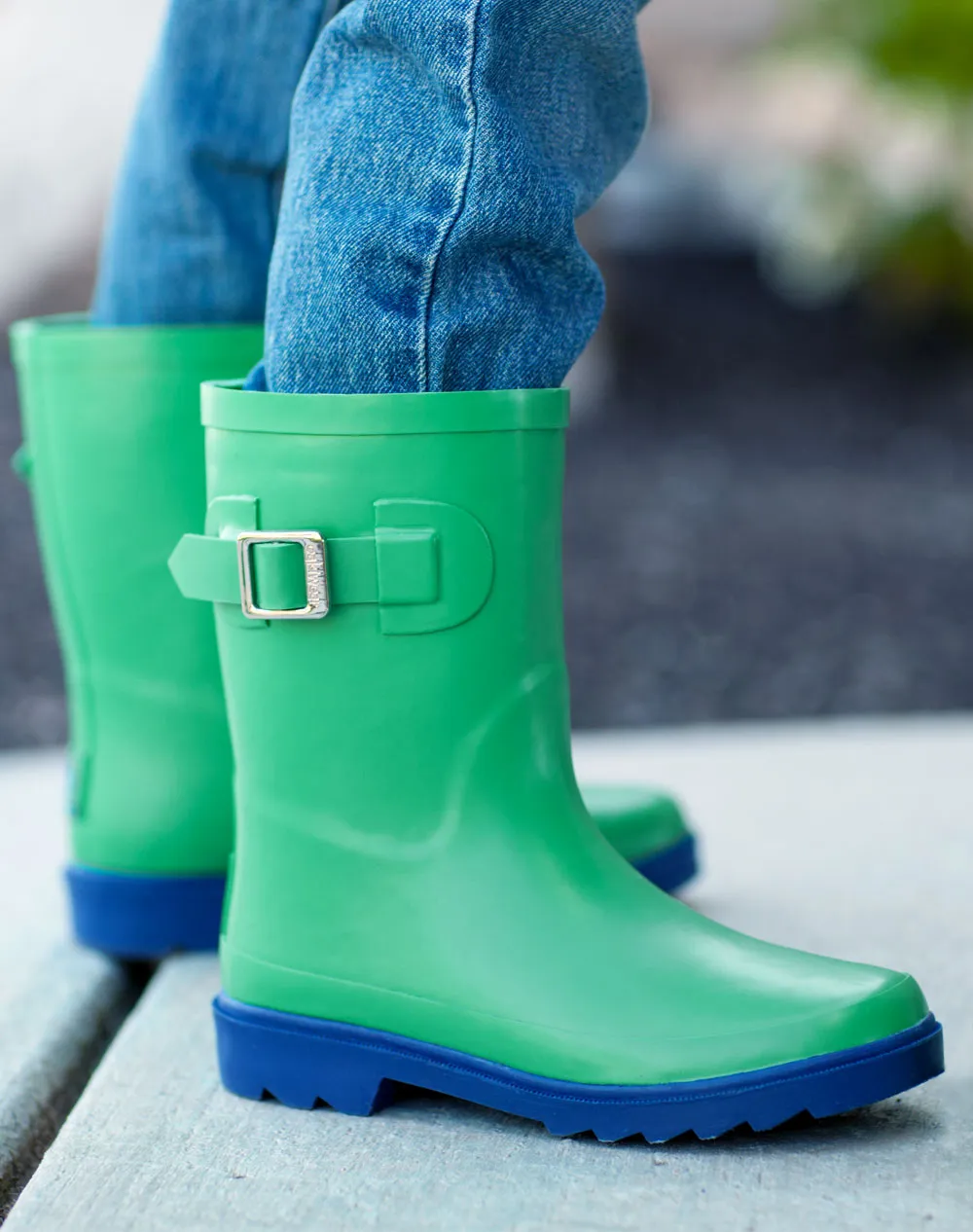 KID’S BUCKLE RUBBER RAIN BOOTS GREEN & NAVY