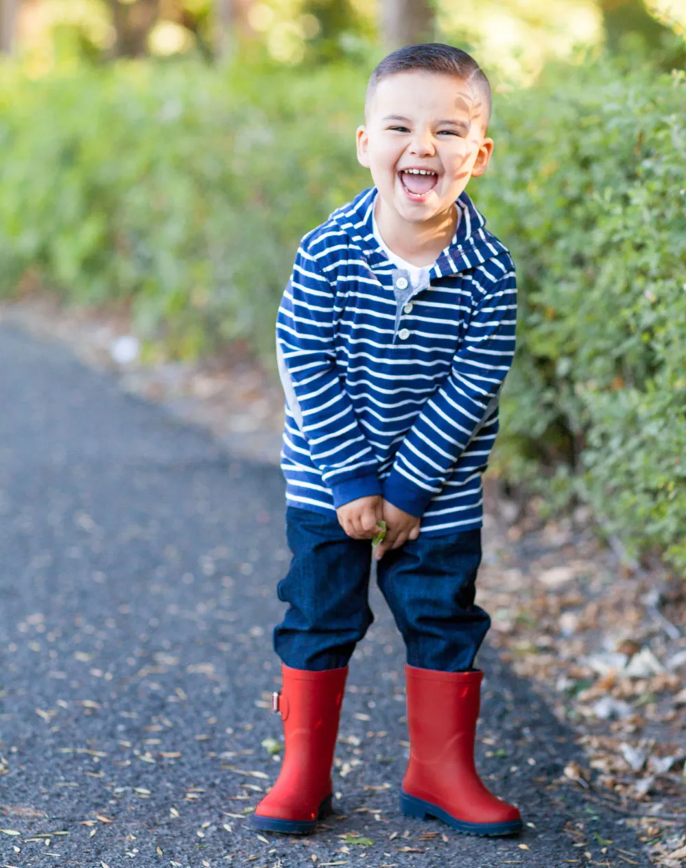 KID’S BUCKLE RUBBER RAIN BOOTS RED & NAVY