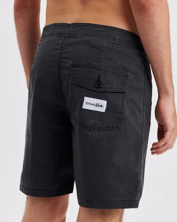 Temples 18" Boardshort - Asphalt